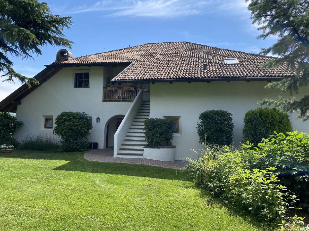 Platzlhof Apartment Appiano Sulla Strada Del Vino Exterior photo